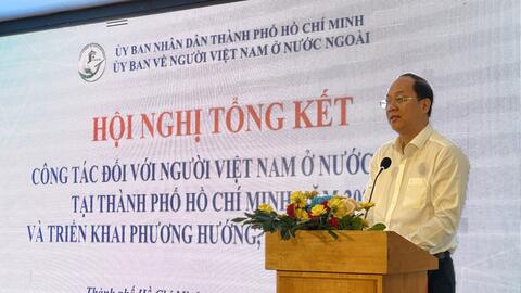 Xây dựng chính sách giúp kiều bào đóng góp cho quê hương