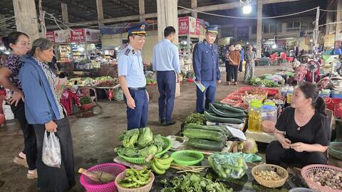 Hà Tĩnh: Đảm bảo nguồn cung, bình ổn giá cả dịp Tết dương lịch 2026
