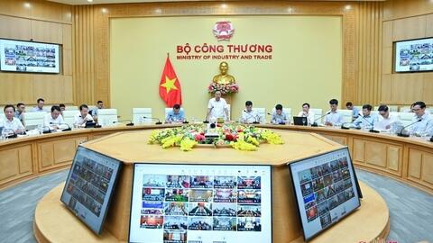 Bộ Công Thương cắt giảm 367/658 điều kiện kinh doanh trong 6 tháng đầu năm 2026
