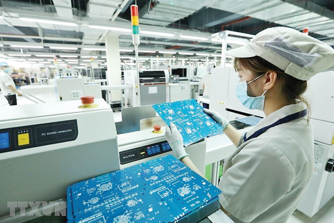 Vượt rào gia công: Việt Nam nâng tầm hàng hóa xuất khẩu