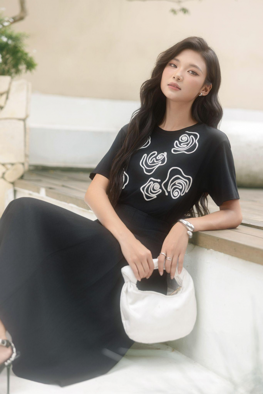 Một lựa chọn lý tưởng cho phong cách tối giản hiện đại, vừa thanh lịch vừa dễ ứng dụng