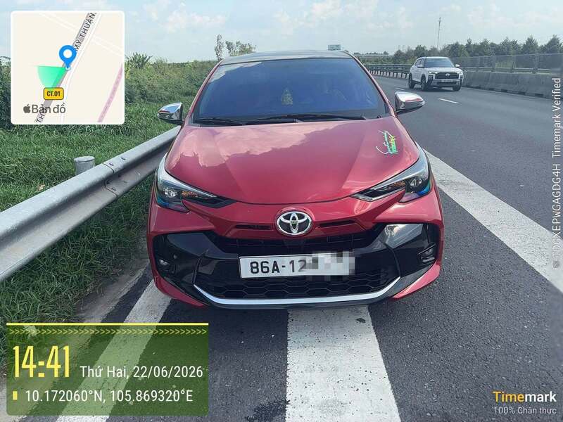 Các trường hợp lái xe dừng, đỗ xe không đúng nơi quy định trên cao tốc. Ảnh: Cục Cảnh sát giao thông