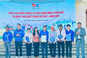 Tuổi trẻ Lâm Đồng ra quân ngày cao điểm xây dựng Nông thôn mới