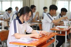 Bí quyết “vượt ải” môn Văn kỳ thi tốt nghiệp THPT 2025