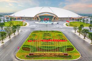 Thủ tướng yêu cầu khẩn trương triển khai công tác tổ chức Triển lãm thành tựu đất nước