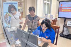 Góp sức trẻ xây dựng nền hành chính văn minh, hiện đại