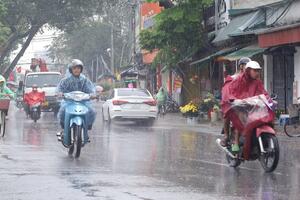 Ngày 11/9: Hà Nội có lúc có mưa rào và dông