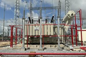 EVNNPT đóng điện dự án Lắp máy 2 Trạm biến áp 220kV Long Xuyên