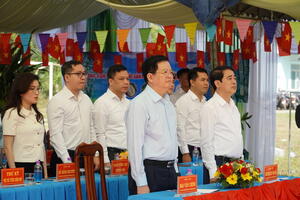 Phó Thủ tướng Mai Văn Chính dự Ngày hội Đại đoàn kết tại Khánh Hòa