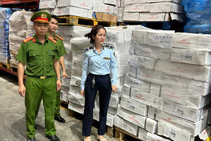 Hà Nội: Tiêu hủy 15 tấn xương lợn quá hạn của Thực phẩm Quỳnh Hương