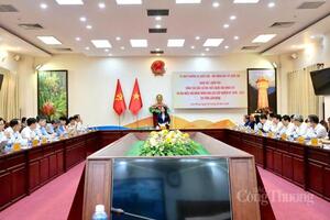 Phó Chủ tịch nước kiểm tra công tác chuẩn bị bầu cử tại Lâm Đồng