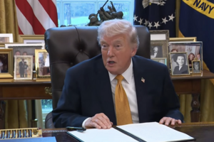 Tổng thống Donald Trump thông tin số tàu chiến Iran bị đánh chìm