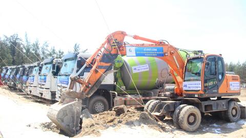 Đốc thúc triển khai các dự án, nỗ lực giải ngân cao nhất