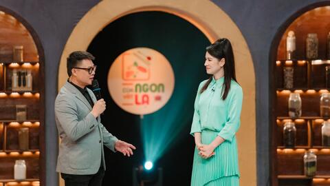 Huyền Trang giới thiệu món thịt hấp hoa chuối rừng của Tuyên Quang