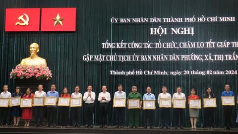 TP HCM chăm lo Tết cho người dân toàn diện, chu đáo