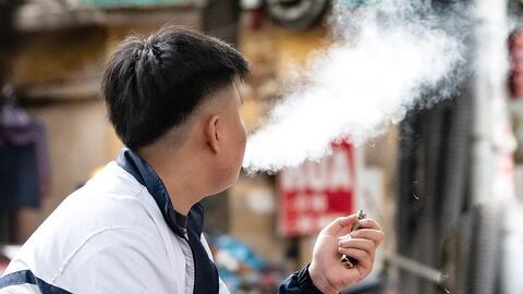 Thực hiện quản lý thuốc lá điện tử, thuốc lá nung nóng