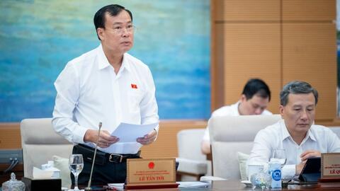 Xe đón học sinh phải có thiết bị ghi hình, chức năng cảnh báo