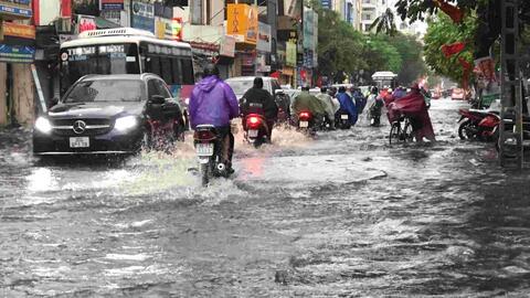 Mưa lớn diện rộng, đề phòng lũ quét ở Bắc Bộ và Trung Bộ
