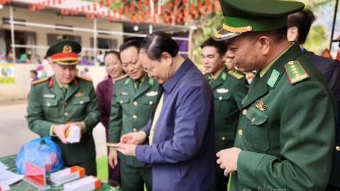 Lai Châu: Tết sớm ở Nà Vàng với 'Xuân Biên phòng ấm lòng dân bản'