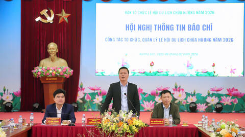 Lễ hội Chùa Hương 2026: Xử lý nghiêm hành vi chèo kéo, ép giá