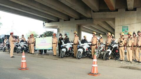 CSGT TP HCM ra quân cao điểm dịp Tết Nguyên đán 2024