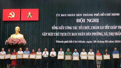 TP HCM chăm lo Tết cho người dân toàn diện, chu đáo