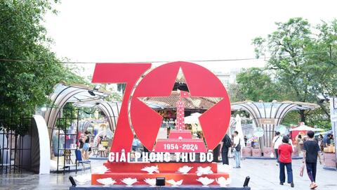 Giới trẻ hào hứng tham gia các hoạt động tại Festival Thu Hà Nội