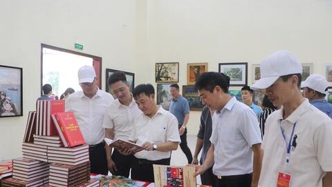 Thị xã Sơn Tây tôn vinh văn hóa đọc