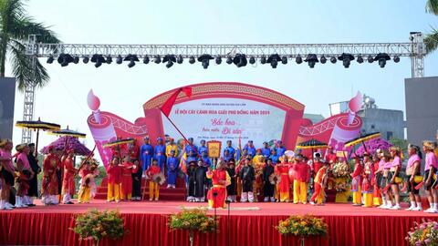 Độc đáo “Sắc hoa trên miền di sản”