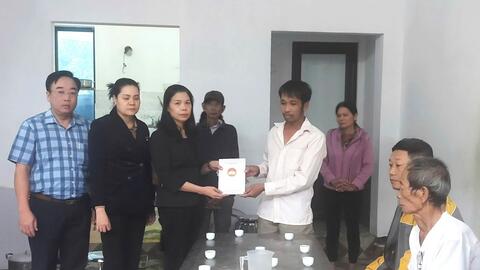 Thăm hỏi, động viên gia đình 4 nạn nhân tử vong tại Chương Mỹ