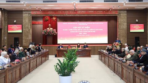 Hà Nội: Gặp mặt các chiến sĩ cách mạng bị địch bắt tù đày