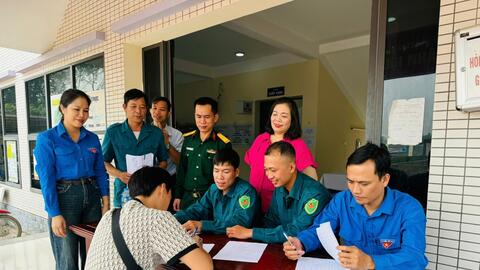 Thanh niên thị xã Sơn Tây sẵn sàng nhập ngũ