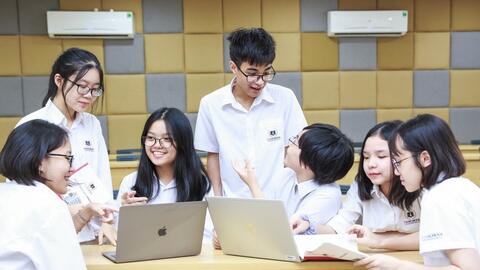 Nhiều tổ hợp xét tuyển mới xuất hiện trong mùa tuyển sinh 2025