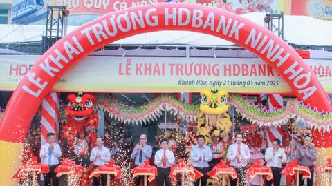 Khai trương HDBank Ninh Hòa - điểm giao dịch thứ 376 của HDBank