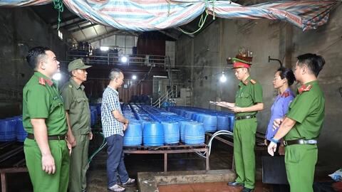 Khởi tố hình sự đối tượng sản xuất 60 tấn giá đỗ “ngậm” chất kích thích