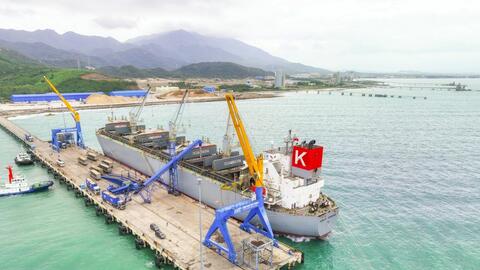 Khai thác không gian phát triển mới, nỗ lực cao nhất để thúc đẩy tăng trưởng