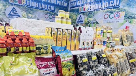 Khai mạc phiên chợ nông sản, đặc sản vùng miền năm 2025