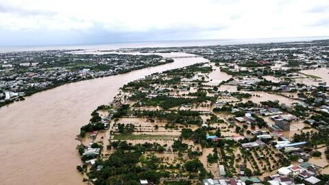 Bộ Công Thương ban hành công điện khẩn ứng phó lũ đặc biệt lớn