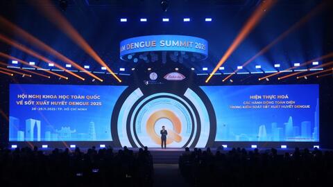 Hành động toàn diện trong kiểm soát sốt xuất huyết