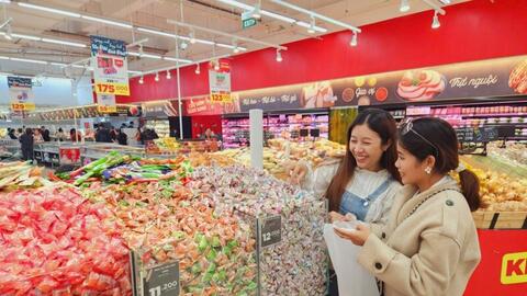 Năm 2025, tổng mức bán lẻ hàng hóa và doanh thu dịch vụ tăng 9,2%