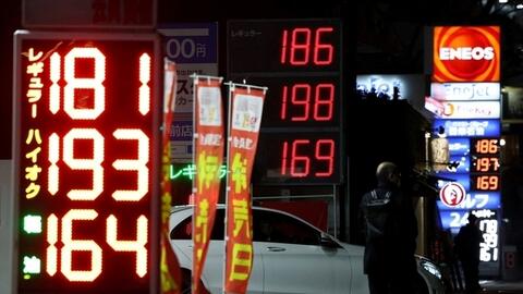 Nhiều quốc gia dùng biện pháp mạnh để kiểm soát giá xăng dầu