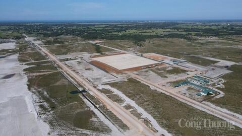 Đẩy nhanh tiến độ sân bay Quảng Trị, mở không gian phát triển mới