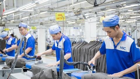 Xúc tiến thương mại: 'Kênh' mở rộng thị trường cho dệt may Việt Nam