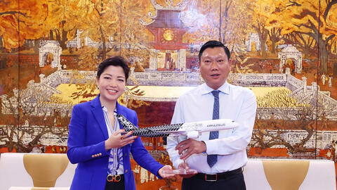 Hà Nội thúc đẩy hợp tác phát triển công nghiệp hàng không với Airbus