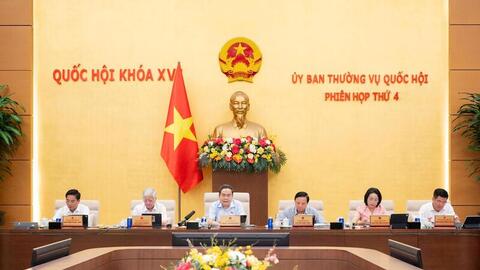 Chủ tịch Quốc hội: Bảo vệ chất xám, trao quyền cho doanh nghiệp xuất bản
