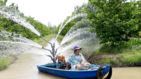 Hơn 8,2 tỉ đồng hỗ trợ nông dân phát triển sản xuất 