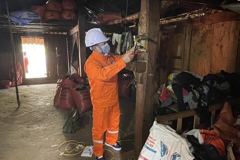 EVNNPC đẩy mạnh chuyển đổi số, đào tạo quốc tế nâng cao năng lực