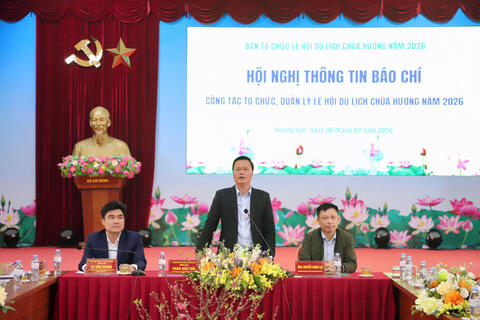 Lễ hội Chùa Hương 2026: Xử lý nghiêm hành vi chèo kéo, ép giá