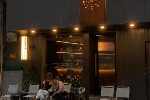 Top 5 địa điểm hẹn hò 8/3 lãng mạn tại Hà Nội