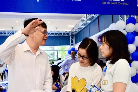 Linh hoạt trong tuyển sinh để phù hợp với xu thế hiện đại